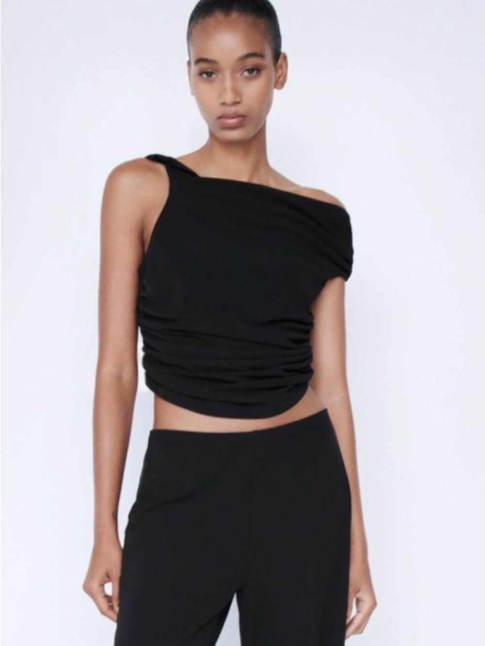 Asymmetric One-Shoulder Black Crop Top